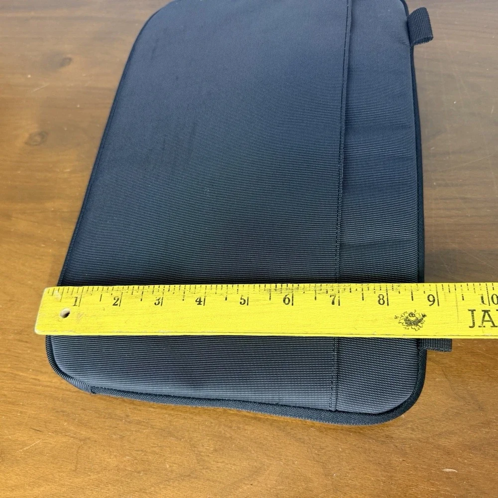 STM iPad Laptop Case Bag Tablet Sleeve Protective Pouch Gray